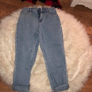 mom jeans